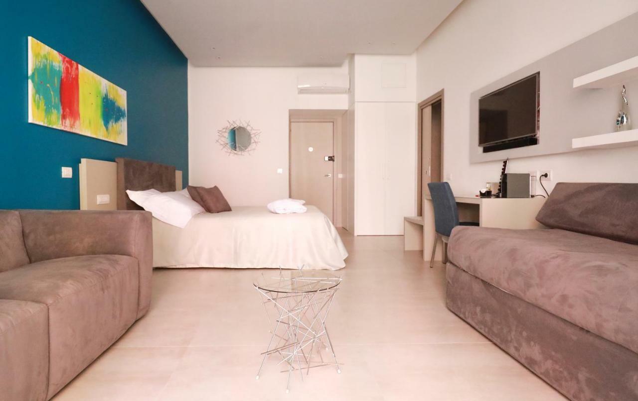 Toledo 16 Luxury 3* Napoli